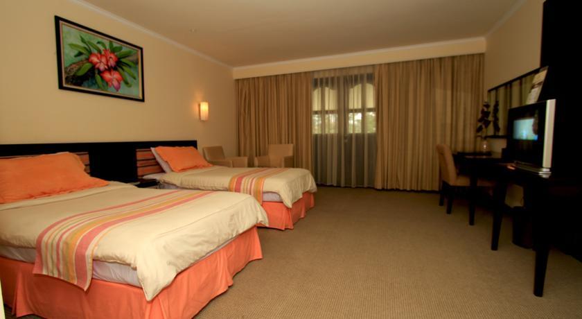 Grand Legi Hotel Mataram Exteriör bild